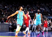 包含热火险胜76人，哈登关键表现点燃全场！的词条